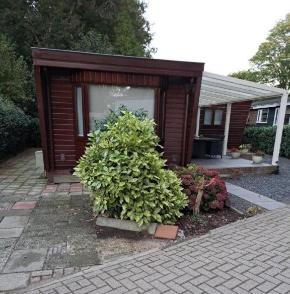 Rustiek Bos Chalet Sven Putten Exterior foto